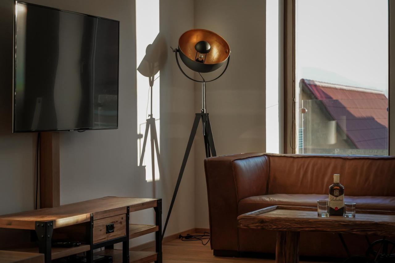 Lexor Apartment